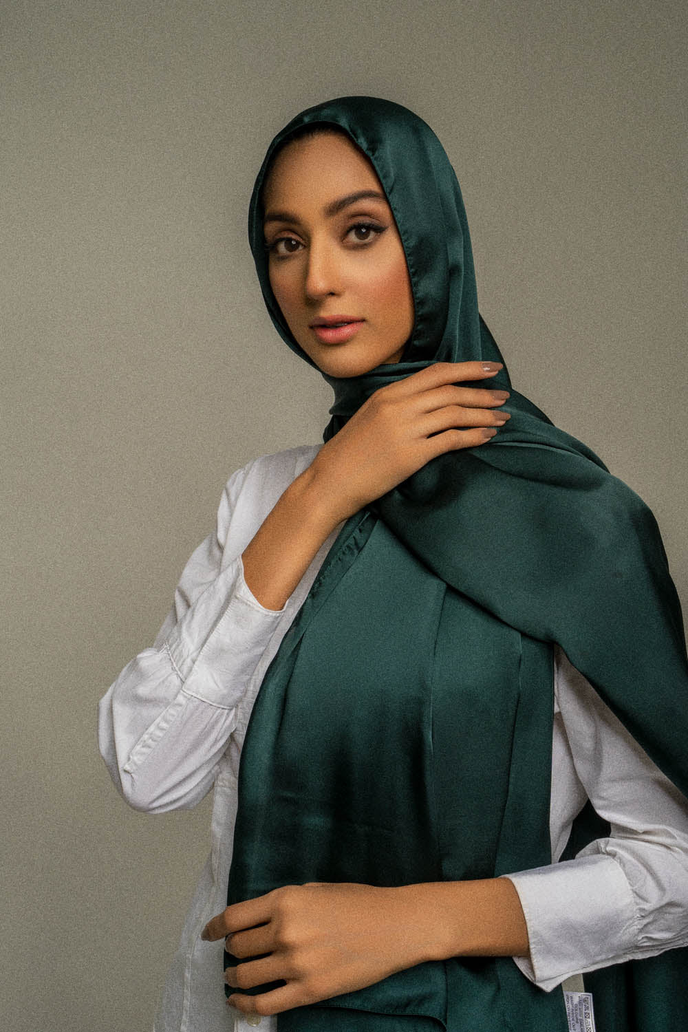 Premium Silk Hijab - Evergreen