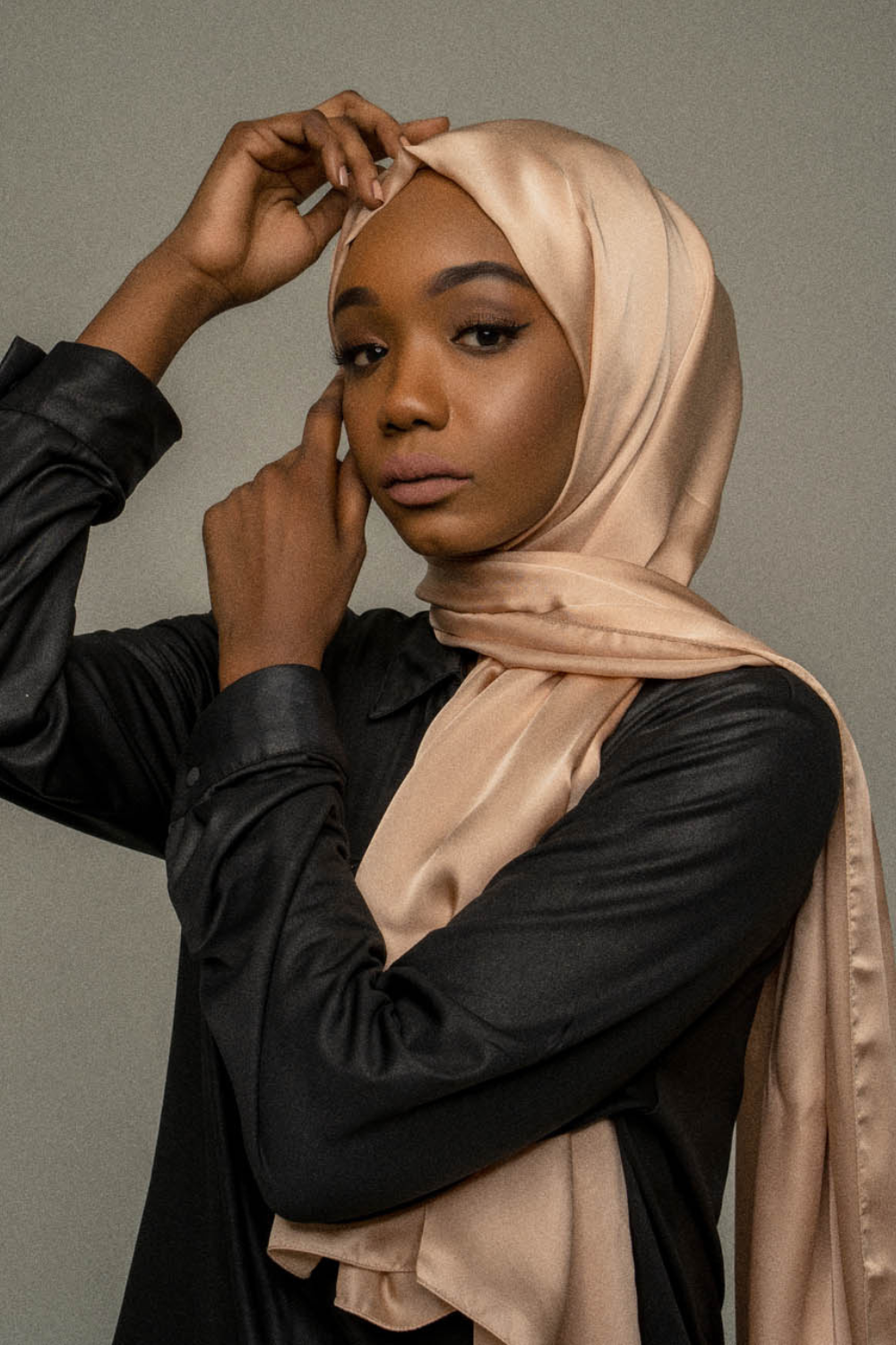 Premium Silk Hijab - Peach Blush